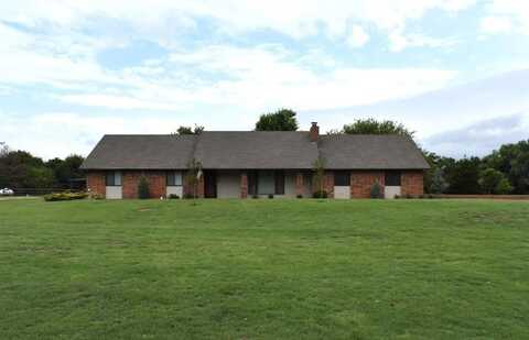 930 Bryan Dr, Enid, OK 73701