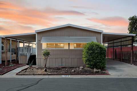 1001 Sylmar Avenue, Clovis, CA 93612