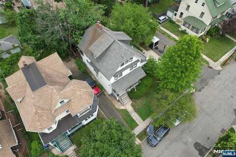 28 Morse Avenue, Bloomfield, NJ 07003