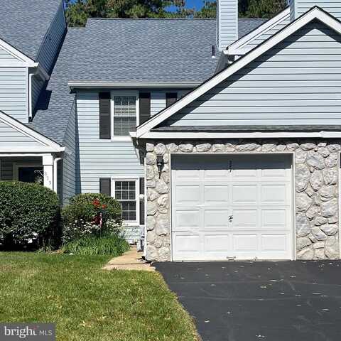 327 HALE DRIVE, HOLLAND, PA 18966