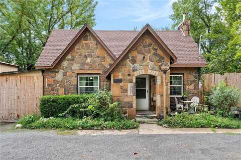 3825 Bloomer HTS, Charleston, AR 72933