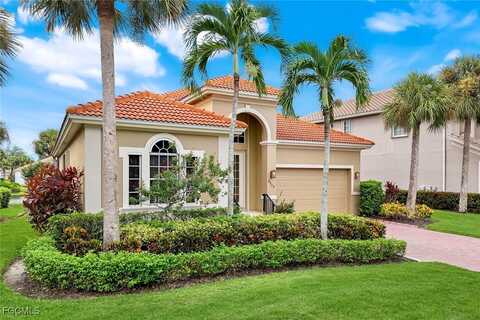 8929 Greenwich Hills Way, Fort Myers, FL 33908