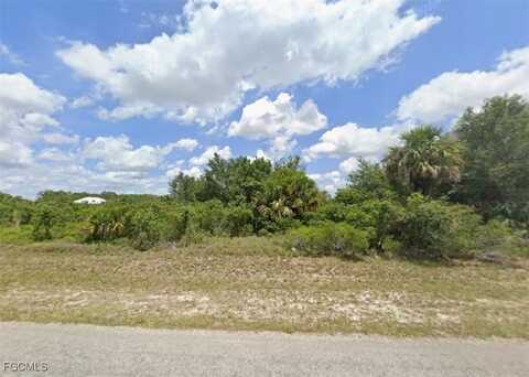 8007 Mangrove Circle, Labelle, FL 33935