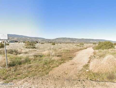 3126 W M12 Avenue, Lancaster, CA 93536