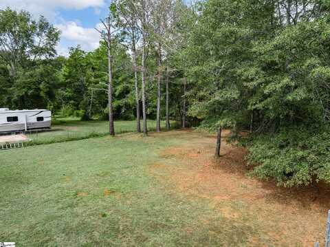 1723 Shaw Road, Woodruff, SC 29388