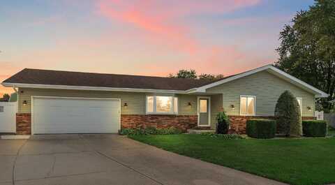 1423 W 93rd Place, Crown Point, IN 46307