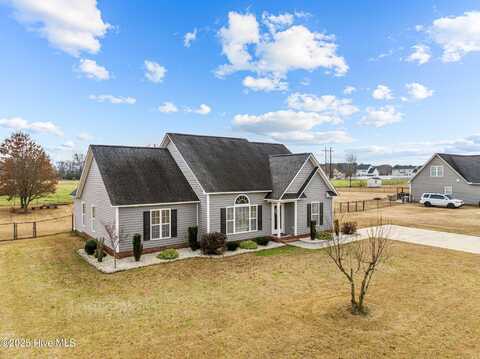2532 Plumosa Drive, Grimesland, NC 27837