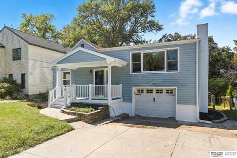 418 Bellevue Boulevard N, Bellevue, NE 68005