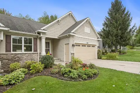 2965 W Brandon Ridge Drive NW, Grand Rapids, MI 49544
