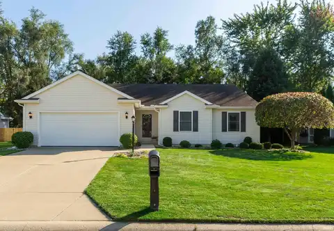 23416 Breezy Willow Trail, South Bend, IN 46628