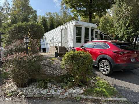 4229 E Parkway #076, Gatlinburg, TN 37738