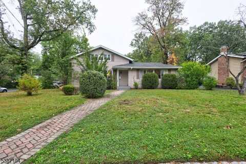 30 Hartley Rd, Summit, NJ 07901