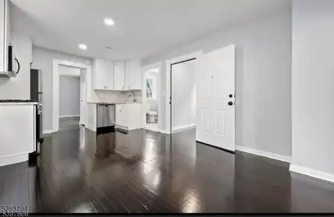 76 N 17Th St, East Orange, NJ 07017