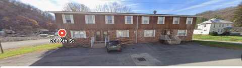 208 6th Street, Marlinton, WV 24954