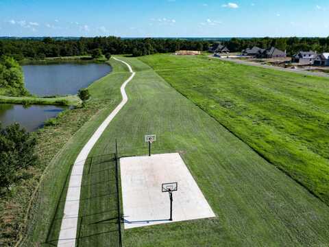 12609 Velvet Ash Ave, Oklahoma City, OK 73173