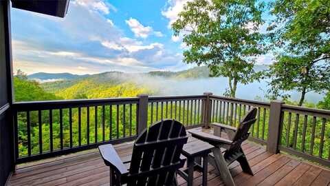 658 Continental Drive, Sapphire, NC 28774