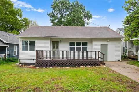 931 Pacific Street, Osawatomie, KS 66064