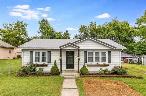 108 W 7th Street, Urich, MO 64788