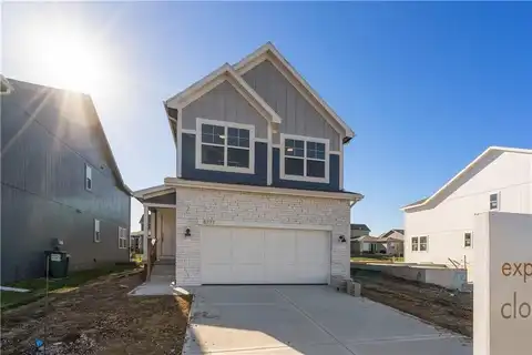 8801 SW 10th Street, Blue Springs, MO 64064