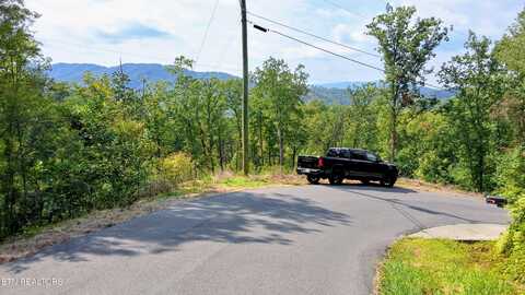 Lot 7r1 E KIngs Ridge Rd, Gatlinburg, TN 37738