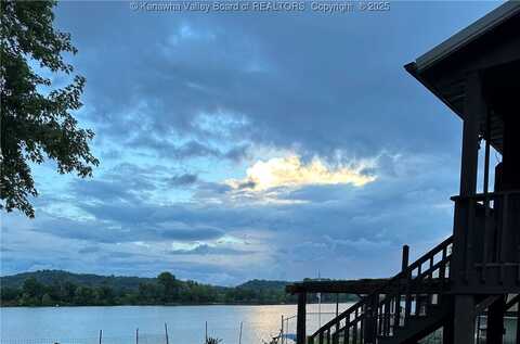 3527 Chestnut Street, Henderson, WV 25106