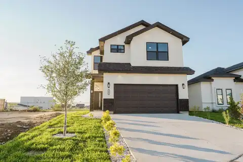 5005 Servando Dr, Laredo, TX 78043