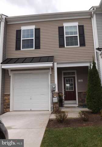 126 O'FLANNERY CT, MARTINSBURG, WV 25403
