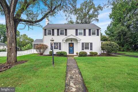 9 VINING LN, WILMINGTON, DE 19807