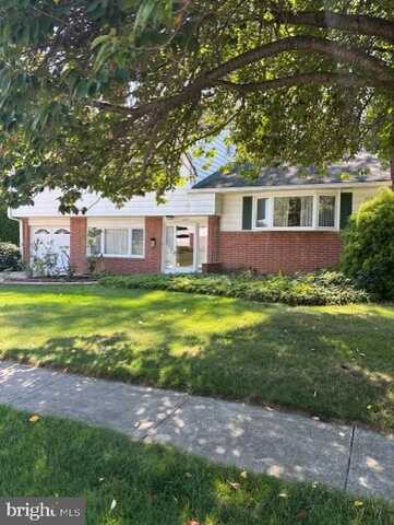 1243 IPSWICH DR, WILMINGTON, DE 19808