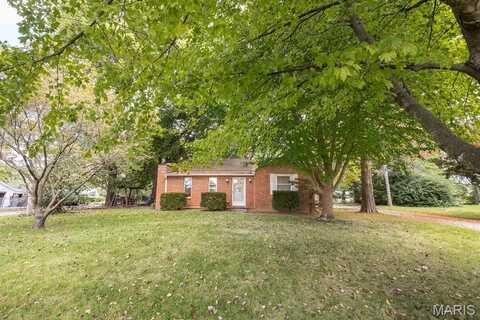 2608 E B Street Road, Belleville, IL 62221