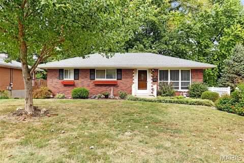 1427 Ladd Avenue, Edwardsville, IL 62025
