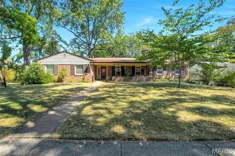 429 Geyer Forest Drive, Kirkwood, MO 63122