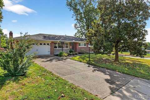 8948 Crest Oak Lane, Saint Louis, MO 63126