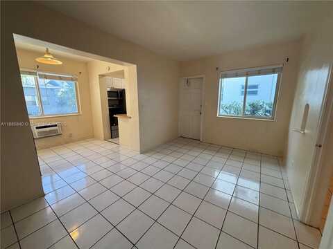 1942 Monroe St, Hollywood, FL 33020