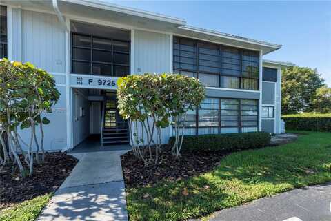 9725 Hammocks Blvd, Miami, FL 33196