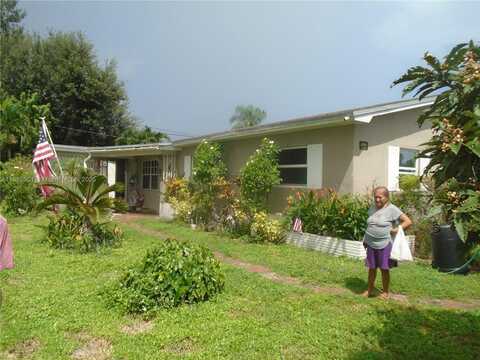 6791 Hope St, Hollywood, FL 33024