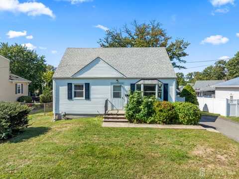 4 Clayton Court, East Brunswick, NJ 08816