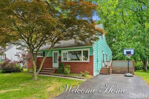 8 Kelly Street, Metuchen, NJ 08840