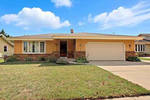 6017 68th St, Kenosha, WI 53142