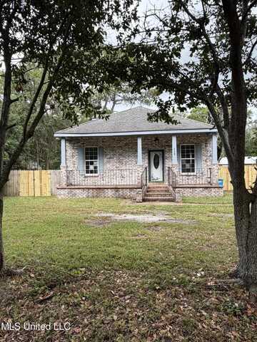 3006 Meteor Street, Pascagoula, MS 39581
