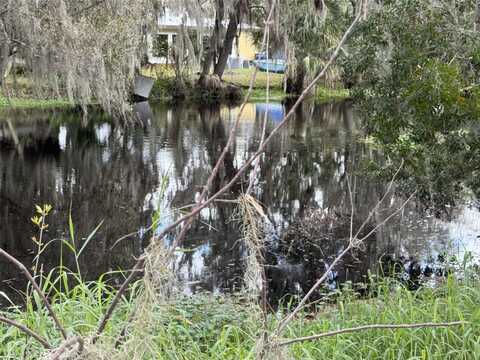 5011 PINEAPPLE STREET, LAKE WALES, FL 33898