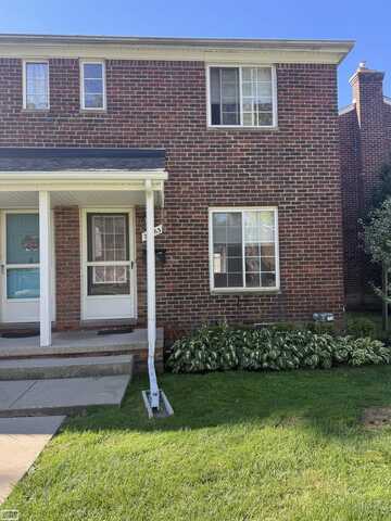 23063 Gary Ln, Saint Clair Shores, MI 48080