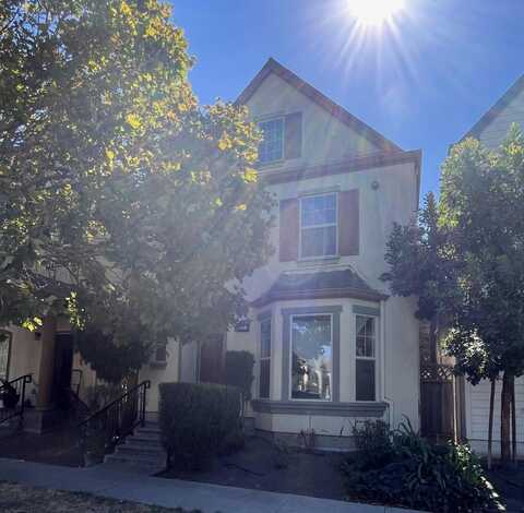 315 Soberanes ST, KING CITY, CA 93930