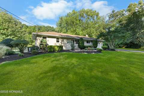14 Indian Path, Millstone Township, NJ 08535