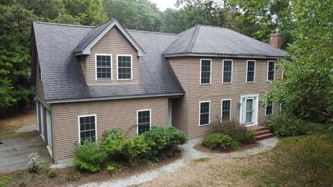 6 Chebeague Lane, Brunswick, ME 04011