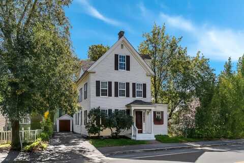 33 Beach Street, Saco, ME 04072