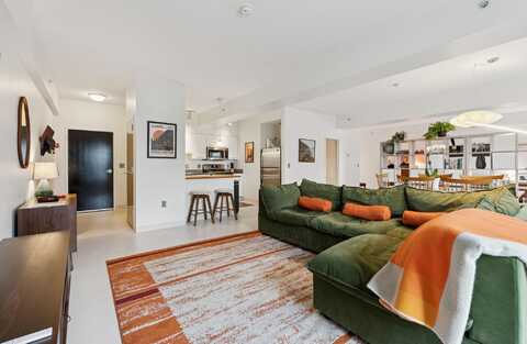 21 Chestnut Street, Portland, ME 04101