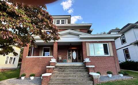 517 ALBEMARLE STREET, BLUEFIELD, WV 24701