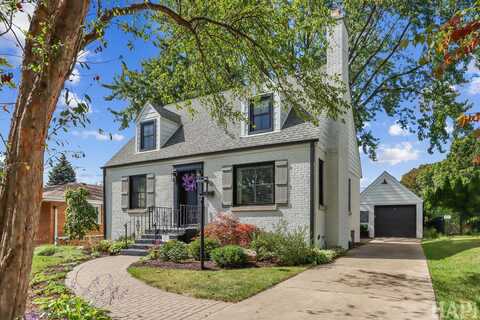 243 S Evanslawn Avenue, Aurora, IL 60506