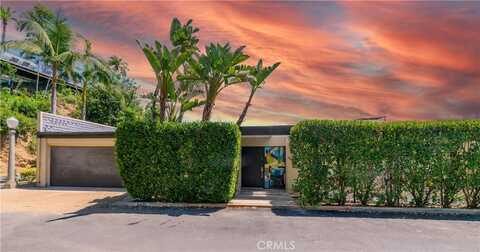 9400 Sierra Mar Drive, Los Angeles, CA 90069
